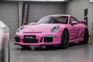 Porsche 911 GT3 by Impressive Wrap on HRE Wheels 2016 года